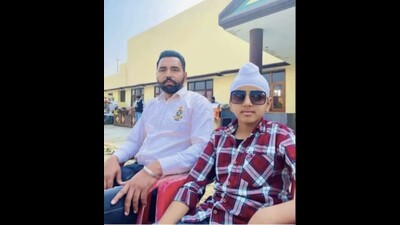 The deceased have been identified as Ranjit Singh (40) and his son Jobanpreet Singh of Rampur village in Amritsar. (HT Photo)
