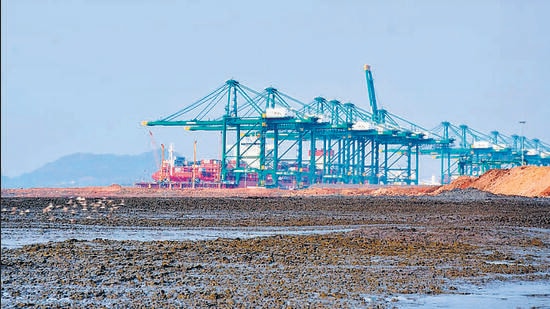 Port-affected fishermen seek urgent hearing to curb reclamation of coastal commons