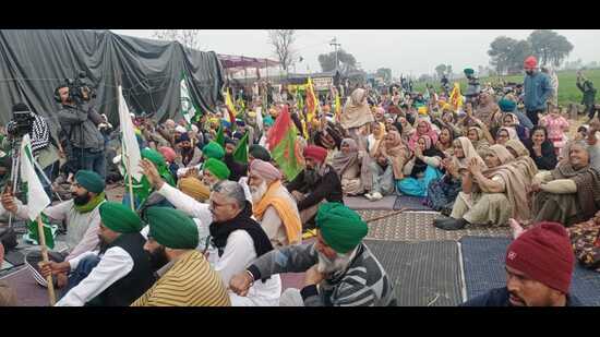 Protesters sitting on dharna at Zira in Ferozepur on Wednesday. (HT photo)