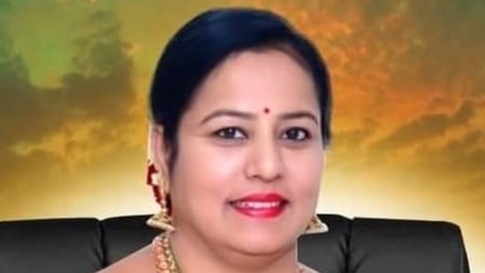 Bhavani Revanna, a former Hassan Zilla Panchayat member, is the wife of Kumaraswamy's elder brother and former Minister H D Revanna. Bhavani Revanna, a former Hassan Zilla Panchayat member, is the wife of Kumaraswamy's elder brother and former Minister H D Revanna.