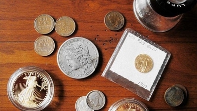 Coins: Coins can be used as bookmarks by simply placing them between the pages of a book. Be sure to choose a coin that is small enough to fit comfortably between the pages without causing damage. (Pinterest) Coins: Coins can be used as bookmarks by simply placing them between the pages of a book. Be sure to choose a coin that is small enough to fit comfortably between the pages without causing damage. (Pinterest)