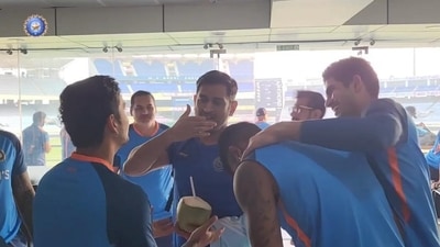Former Indian skipper MS Dhoni was seen interacting with stand-in skipper Hardik Pandya, opener Ishan Kishan and Shubman Gill ahead of the 1st T20I against New Zealand (BCCI) Former Indian skipper MS Dhoni was seen interacting with stand-in skipper Hardik Pandya, opener Ishan Kishan and Shubman Gill ahead of the 1st T20I against New Zealand (BCCI)