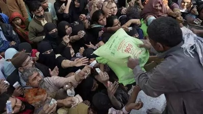 Pakistan is battling to fix its economic and political fissures amidst the political rivalry between former premier Imran Khan and the current government. Pakistan is battling to fix its economic and political fissures amidst the political rivalry between former premier Imran Khan and the current government.