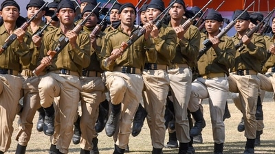 Security personnel march during a rehearsal of the Republic Day 2023 celebrations in Tezpur, (PTI) Security personnel march during a rehearsal of the Republic Day 2023 celebrations in Tezpur, (PTI)