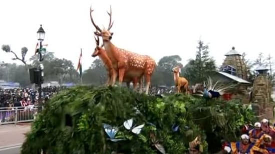 Uttarakhand's tableau depicts the Corbett National Park and Almora's Jageshwar Dham.(ANI)
