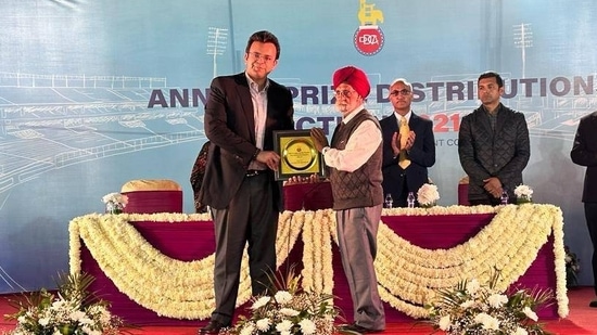 Gurcharan Singh has coached hundreds of players who played in the Ranji Trophy(Rohan Jaitley Twitter) Gurcharan Singh has coached hundreds of players who played in the Ranji Trophy(Rohan Jaitley Twitter)