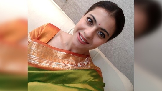 Draped in a green saree which she paired with an orange blouse, the Dilwale Dulhania Le Jayenge actor posted a stunning picture of herself on her Instagram handle. (Instagram/@kajol)