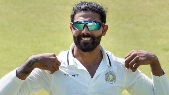 Ravindra Jadeja picked seven wickets in the third innings of the match while leading Saurashtra against Tamil Nadu in the ongoing Ranji Trophy 2022-23 on Thursday. (Twitter)