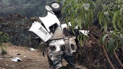 The Yeti Airlines flight 691 took off from Kathmandu's Tribhuvan International Airport and crashed on the bank of the Seti River between the old airport and the new airport in the resort city of Pokhara, minutes before landing. (ANI) The Yeti Airlines flight 691 took off from Kathmandu's Tribhuvan International Airport and crashed on the bank of the Seti River between the old airport and the new airport in the resort city of Pokhara, minutes before landing. (ANI)