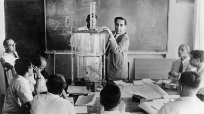 Dr Homi J Bhabha discusses the mechanism of a model atomic reactor with other scientists who collaborated on Apsara. (HT ARCHIVE) Dr Homi J Bhabha discusses the mechanism of a model atomic reactor with other scientists who collaborated on Apsara. (HT ARCHIVE)