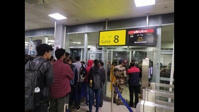 Flyers booking night- and early morning- flights are facing a lot of inconvenience at Pune airport as the flights are getting delayed regularly. (HT PHOTO) Flyers booking night- and early morning- flights are facing a lot of inconvenience at Pune airport as the flights are getting delayed regularly. (HT PHOTO)