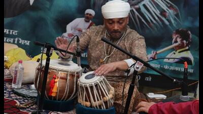 Pt Sukhvinder Singh Pinky during his recent performance in Lucknow.