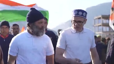 Omar Abdullah joined Congress MP Rahul Gandhi to march in the closing stages of the 'Bharat Jodo Yatra' in Jammu and Kashmir. (Twitter) Omar Abdullah joined Congress MP Rahul Gandhi to march in the closing stages of the 'Bharat Jodo Yatra' in Jammu and Kashmir. (Twitter)