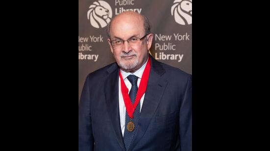 Salman Rushdie (Lev Radin/Shutterstock) Salman Rushdie (Lev Radin/Shutterstock)