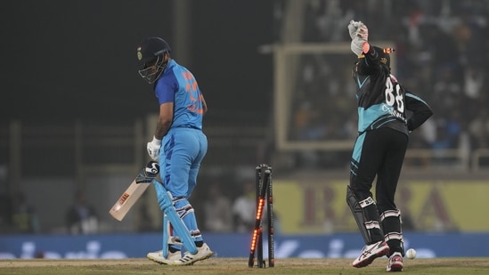 India vs New Zealand 1st T20 Highlights: NZ take 1-0 lead with 21-run win  over IND | Hindustan Times