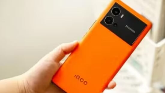 iQOO 9 Pro 5G.