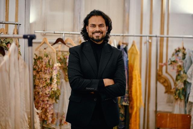 Rahul Mishra Rahul Mishra