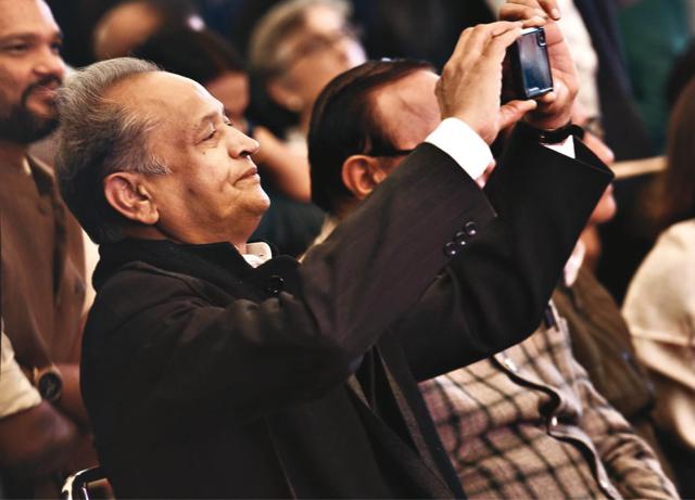 JLF is a place where the right- wing and the liberal can debate in a civilised manner; where there is space for every opinion. Seen here is chief minister of Rajasthan Ashok Gehlot, during the opening of JLF 2020 (HT Archives) JLF is a place where the right- wing and the liberal can debate in a civilised manner; where there is space for every opinion. Seen here is chief minister of Rajasthan Ashok Gehlot, during the opening of JLF 2020 (HT Archives)