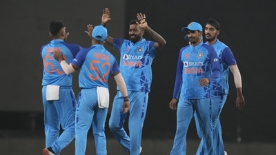 India's captain Hardik Pandya, center, celebrates wicket of New Zealand's Finn Allen with his teammates during the first Twenty20 cricket match between between India and New Zealand in Ranchi, India, Friday, Jan. 27, 2023. (AP Photo/Bikas Das) (AP) India's captain Hardik Pandya, center, celebrates wicket of New Zealand's Finn Allen with his teammates during the first Twenty20 cricket match between between India and New Zealand in Ranchi, India, Friday, Jan. 27, 2023. (AP Photo/Bikas Das) (AP)