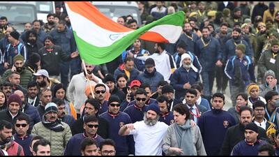 J&K Congress president Vikar Rasool on Saturday said the response to Bharat Jodo Yatra was the testimony of Kashmir’s love for the Gandhi family, especially Rahul. (Waseem Andrabi /Hindustan Times) J&K Congress president Vikar Rasool on Saturday said the response to Bharat Jodo Yatra was the testimony of Kashmir’s love for the Gandhi family, especially Rahul. (Waseem Andrabi /Hindustan Times)