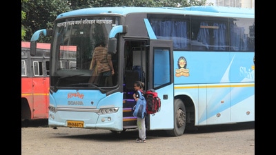 The drivers and their families will be felicitated with a cash reward of  ₹25,000 and a certificate in respective divisional offices. (HT PHOTO)