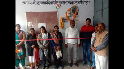 The teachers and the principal collected ₹1.5 lakh in total (HT Photo) The teachers and the principal collected ₹1.5 lakh in total (HT Photo)