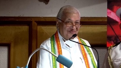 Governor Arif Mohammed Khan said that a conspiracy has been going on in the state to make it feel that it is wrong to say "I am a Hindu". (ANI)