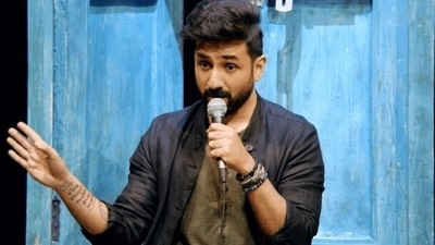 Vir Das has talked about meeting Shah Rukh Khan at Mannat.
