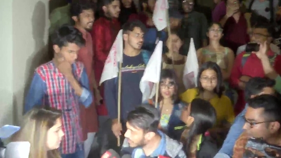 Members of SFI raised slogans at Presidency University in Kolkata on Friday evening, (ANI)