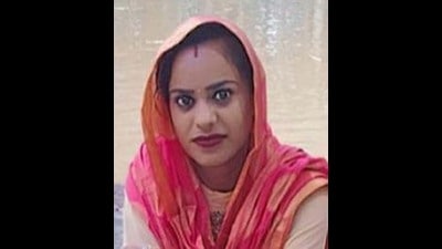 Asha, who was found dead under mysterious circumstances at her home at Barota Road in Shimlapuri on Sunday. (HT Photo)