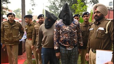 The accused in the custody of Chandigarh Police. (Keshav Singh/HT) The accused in the custody of Chandigarh Police. (Keshav Singh/HT)