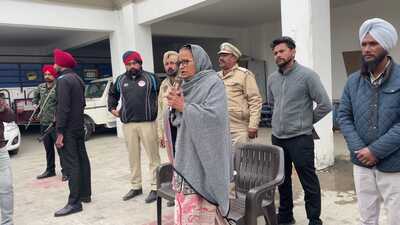 The slain singer’s mother said that the Aam Aadmi Party government has failed to take action against Pannu. (HT photo) The slain singer’s mother said that the Aam Aadmi Party government has failed to take action against Pannu. (HT photo)