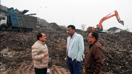 Chandigarh mayor Anup Gupta inspecting the f bio-mining project at Dadumajra landfill. (HT Photo)