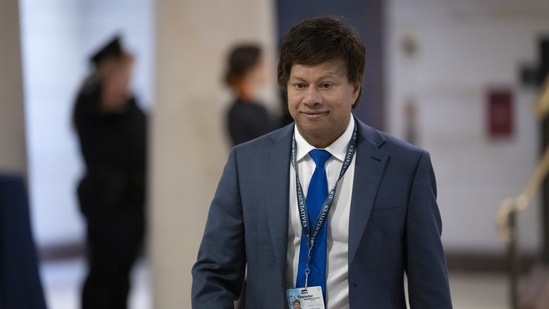 Rep.-elect Shri Thanedar, D-Mich., joins newly-elected members of the House of Representatives at the Capitol for an orientation program, in Washington.(AP)