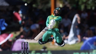 Temba Bavuma in action (REUTERS)