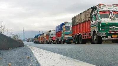 Mandi-Loran, Sawjian and other roads were also closed due to heavy snowfall in Poonch district. (ANI file photo)
