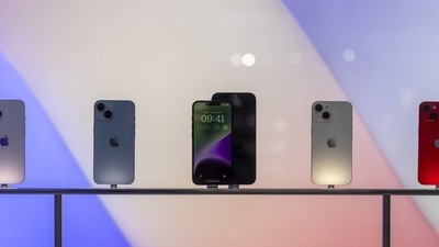 A display of iPhone 14 smartphones at the Apple Inc. Regent Street store in London, UK. (Bloomberg) A display of iPhone 14 smartphones at the Apple Inc. Regent Street store in London, UK. (Bloomberg)