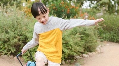 There are many stylish full sleeve t-shirts for boys available on Amazon. (Pexels) There are many stylish full sleeve t-shirts for boys available on Amazon. (Pexels)