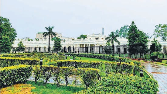 A letter dated February 10, 2022, issued by the secretary of the DU garden committee, identified the garden in front of the vice-chancellor’s office as the Mughal Garden. (Photo courtesy: DU website)