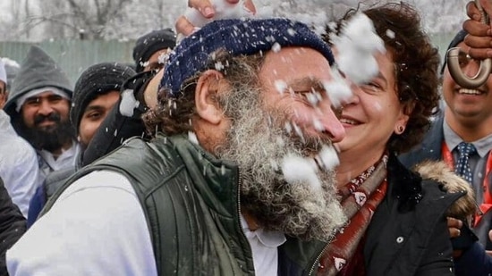 Rahul Gandhi shared a video of his fun moments with his sister Priyanka Gandhi on his Twitter handle and wrote, "Sheen Mubarak! A beautiful last morning at the #BharatJodoYatra campsite, in Srinagar." (ANI)