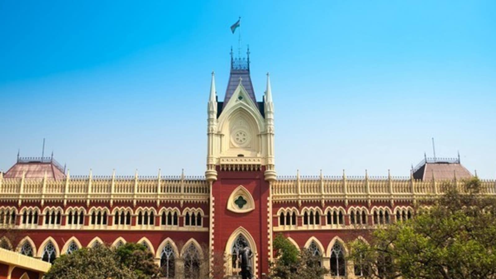 Calcutta HC judge drops CBI officer from team probing Bengal teacher recruitment