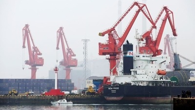 India plans measures to curb Chinese imports amid trade gap concerns: Report (REUTERS) India plans measures to curb Chinese imports amid trade gap concerns: Report (REUTERS)