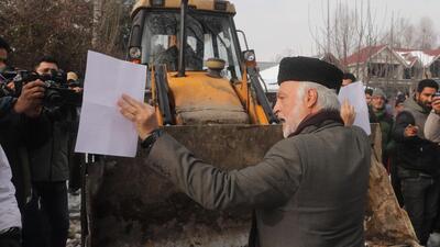 A relative of Nedou’s Hotel owners and Awami National Conference leader Muzaffar Shah, who lives nearby, said the land was on lease for more than 180 years. (Waseem Andrabi /Hindustan Times) A relative of Nedou’s Hotel owners and Awami National Conference leader Muzaffar Shah, who lives nearby, said the land was on lease for more than 180 years. (Waseem Andrabi /Hindustan Times)