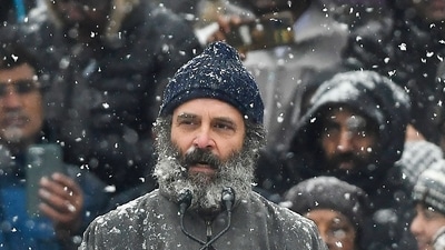 Congress party leader Rahul Gandhi speaks at a public meeting amid heavy snowfall as he concludes the 'Bharat Jodo Yatra' march in Srinagar on January 30. (AFP) Congress party leader Rahul Gandhi speaks at a public meeting amid heavy snowfall as he concludes the 'Bharat Jodo Yatra' march in Srinagar on January 30. (AFP)