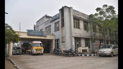 The civil hospital has implemented a new procedure of double-checking before handing over a dead body to bereaved family members following an incident of body swap earlier this month. (HT file photo)