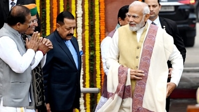 Prime Minister Narendra Modi and others arrives at parliament house on the first day of Budget session in New Delhi. Prime Minister Narendra Modi and others arrives at parliament house on the first day of Budget session in New Delhi.