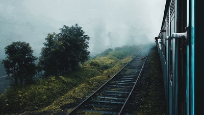 Last train runs on Madhya Pradesh's 150-year-old heritage railroad route (Pexels/Sachith Hettigodage (representative image)) Last train runs on Madhya Pradesh's 150-year-old heritage railroad route (Pexels/Sachith Hettigodage (representative image))