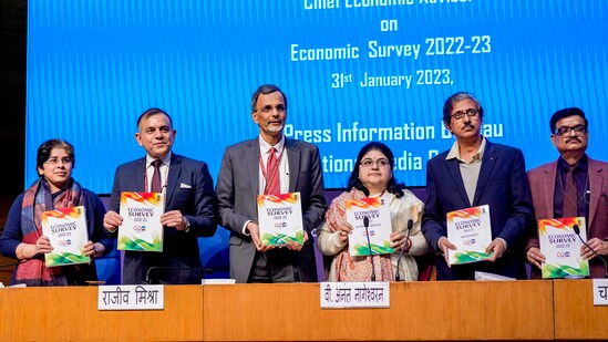 Chief Economic Advisor V. Anantha Nageswaran with his team presents the Economic Survey 2022-23 during a press conference, in New Delhi.(PTI)