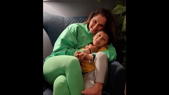 Sania Mirza with her son Izhan Mirza Malik. (Instagram/@mirzasaniar)