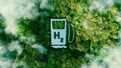 Hydrogen fuel does not emit harmful pollutants such as carbon dioxide, nitrogen oxides, or particulate matter. Hydrogen fuel does not emit harmful pollutants such as carbon dioxide, nitrogen oxides, or particulate matter.